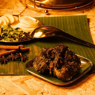 Pulicha Keerai Chicken