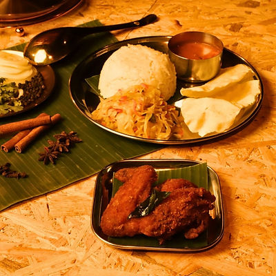 Leela's Fried Chicken Meal Set